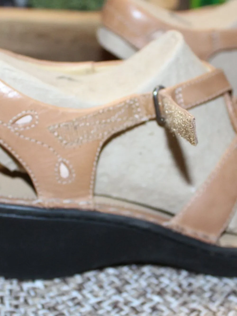 NWT Clark Un Stern wedge sandals size 9 WIDE STUNNING! - Picture 7 of 11